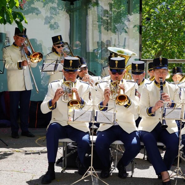 Musikkapelle bei der Eröffnungsfeier des "Haus der Regionen Weinviertel"