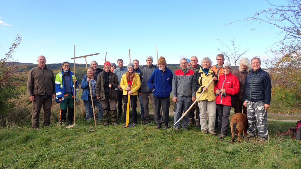 Gruppenbild vom Pflegeeinsatz im Kremstal