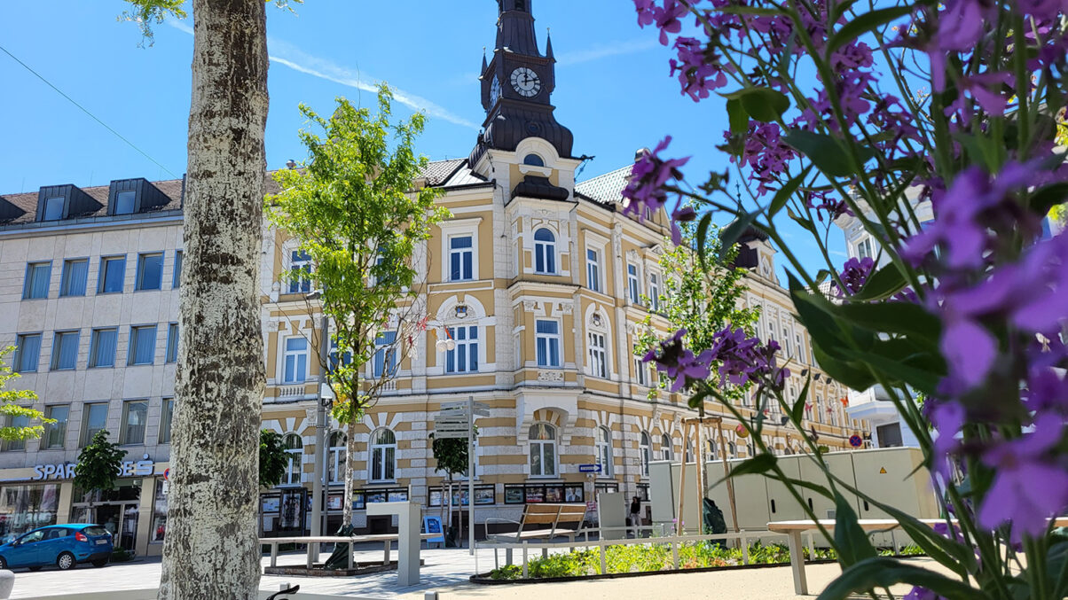 Entsiegelter Hauptplatz in Amstetten