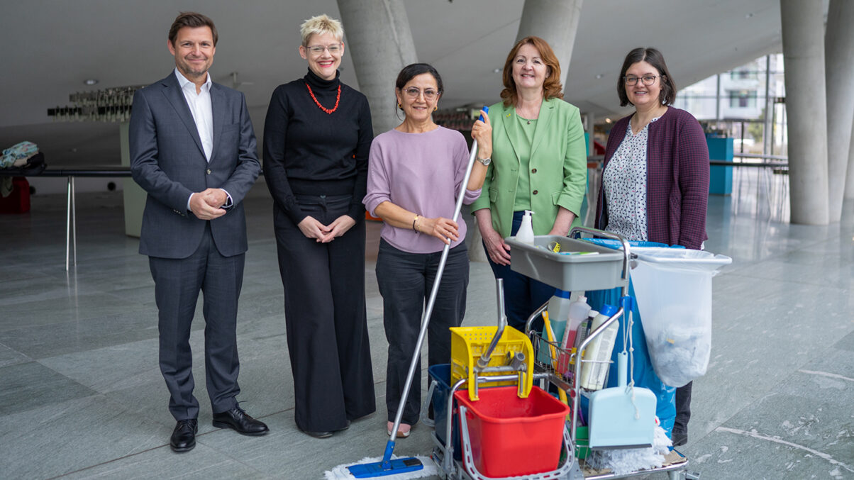 Gruppenbild im Festspielhaus St. Pölten